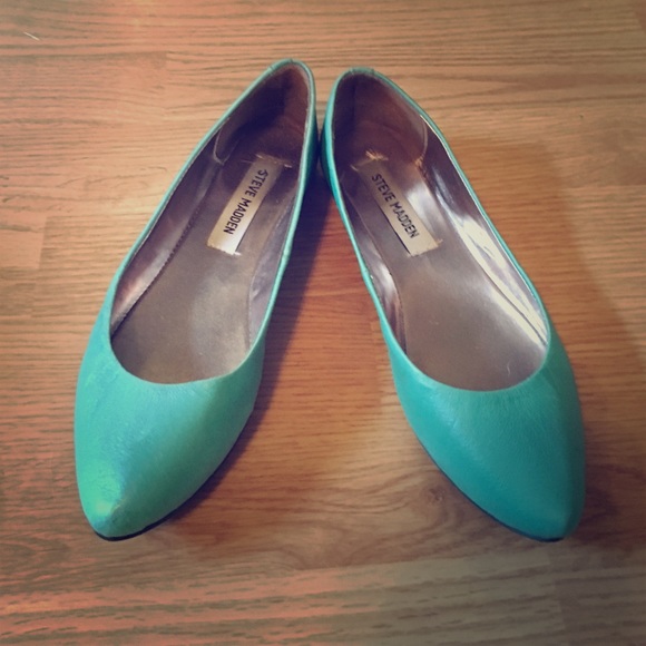 Steve Madden flats