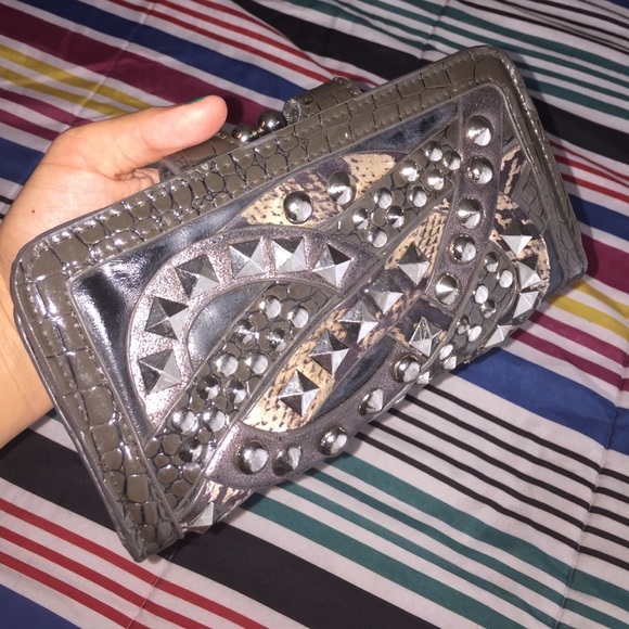 Buckle Accessories - Wallet from buckle