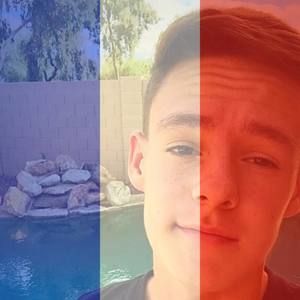 Meet your Posher, Riley