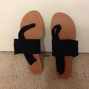 Colin Stuart 7.5 sandals
