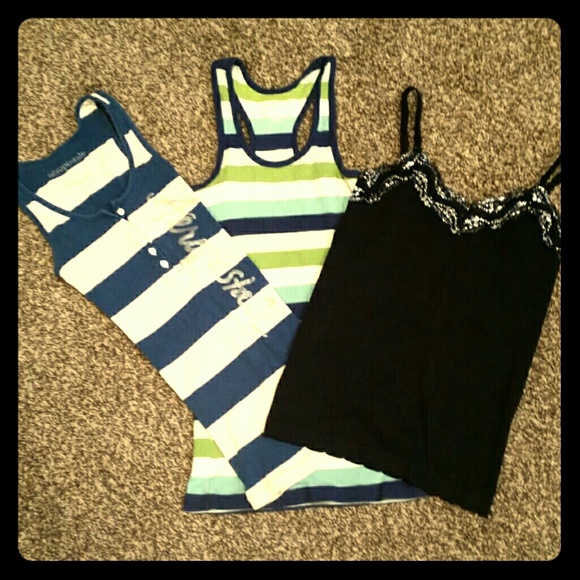 BUNDLE 3 tanks for $8!