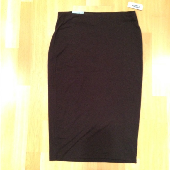 Old Navy Dresses & Skirts - NWT this season pencil midi skirt