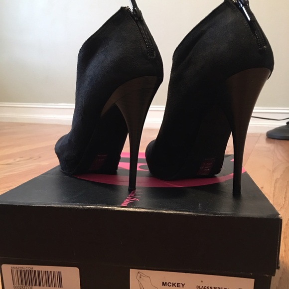 Sold - Picture 2 of 4