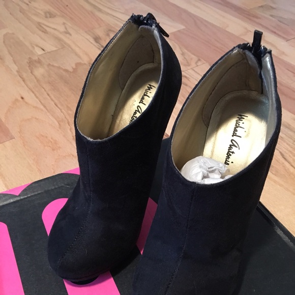 Sold - Picture 3 of 4