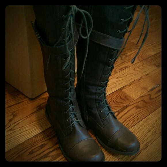 JustFab Shoes - JustFab lace up combat boots
