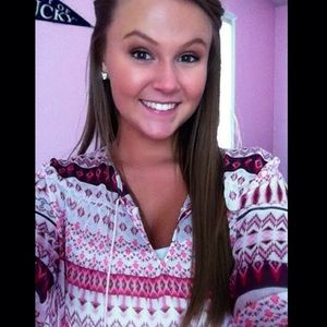 Meet your Posher, Alison