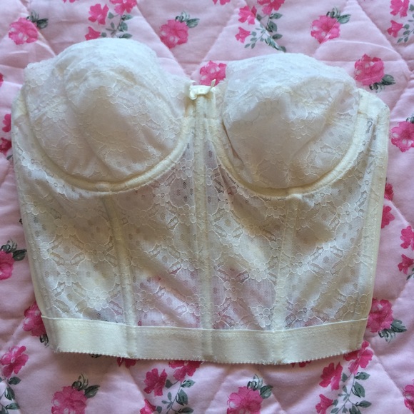 White lace corset ✨