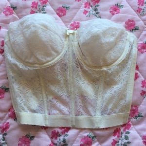 White lace corset ✨