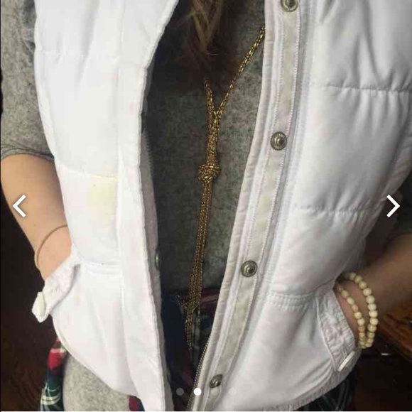 WHITE VEST - Picture 3 of 4