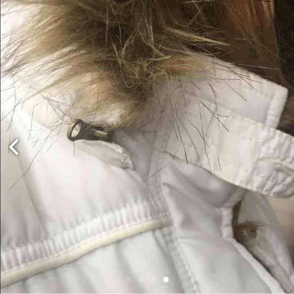 WHITE VEST - Picture 4 of 4