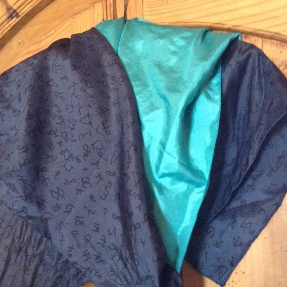 2 Western Scarves