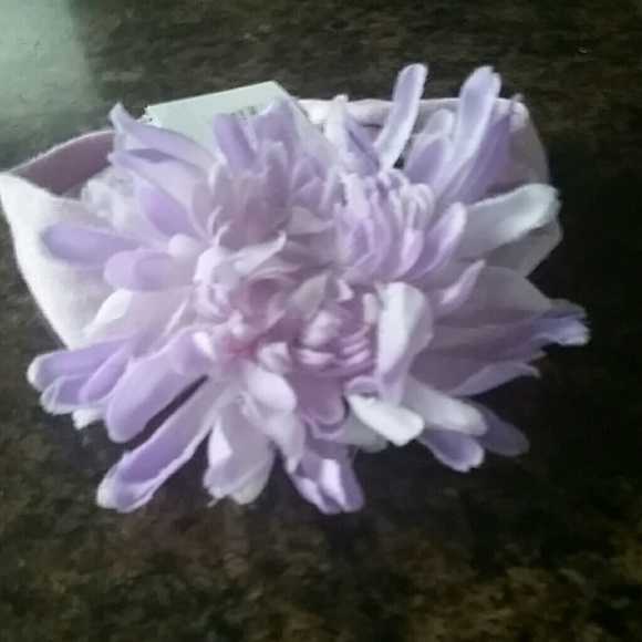 Babys headband violet with flower