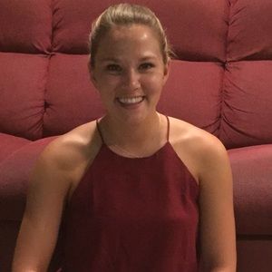 Meet your Posher, Katelyn