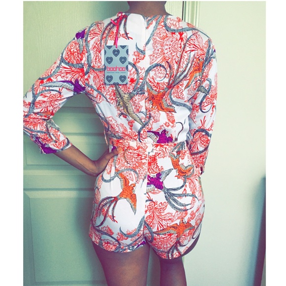 Summer Romper 💫 - Picture 2 of 3