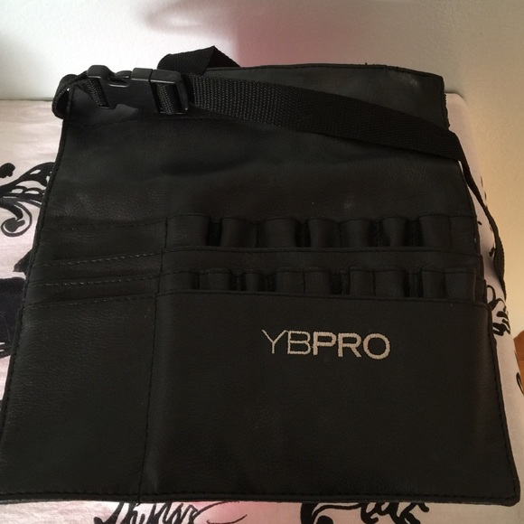 YB Makeup Belt! - Picture 2 of 4