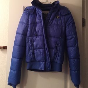 Blue puffy soft jacket