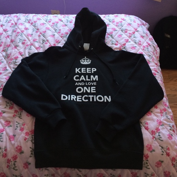 One Direction hoodie (like new!!) - Picture 2 of 2