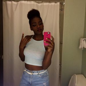 Meet your Posher, Deja