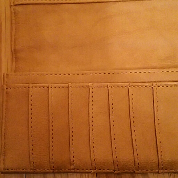 Sold with matching Biig BUDDHA purse/ wallet - Picture 4 of 4