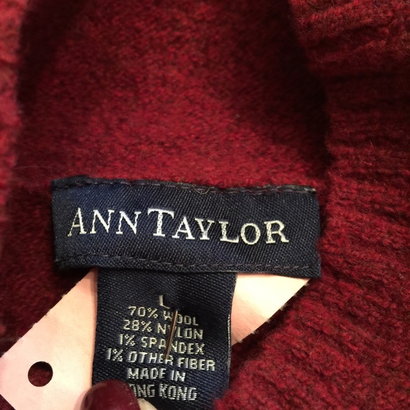 Like new Ann Taylor red sweater always was dryclea