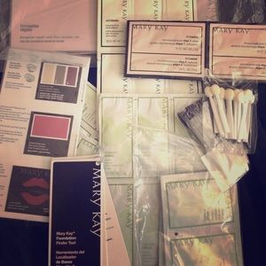 ✨ Mary Kay Samples ✨