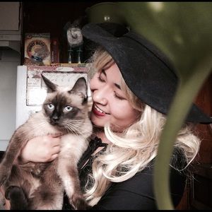 Meet your Posher, Bridget