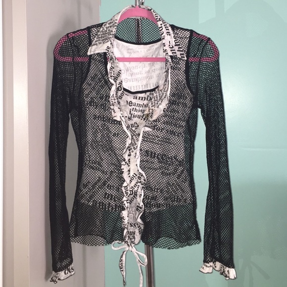 Newspaper style two piece top