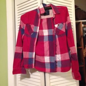 American Eagle plaid button down shirt