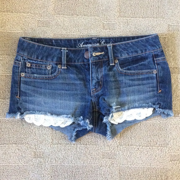 7 Pairs of Size 0 Denim Shorts - Picture 4 of 4