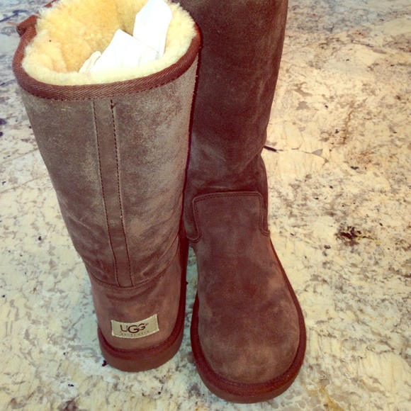 Ugg - Chocolate brown, Tall