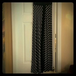 NWOT never worn black and tan stripe maxi skirt