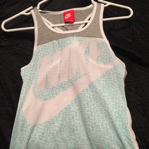 NIKE tank top