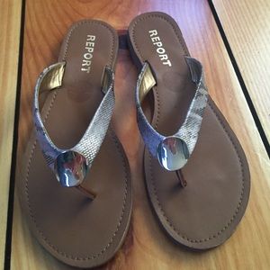 Report sandals