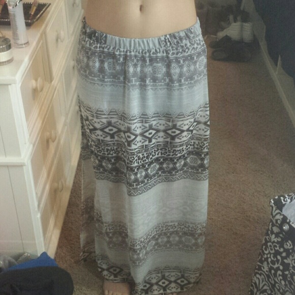 CUTE chiffon double side slit skirt