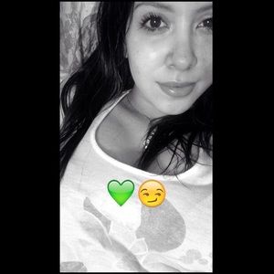 Meet your Posher, Lorena