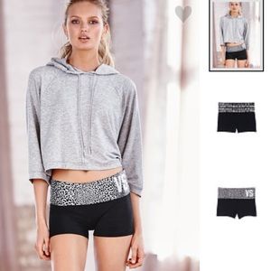 🆚 PINK yoga shorts