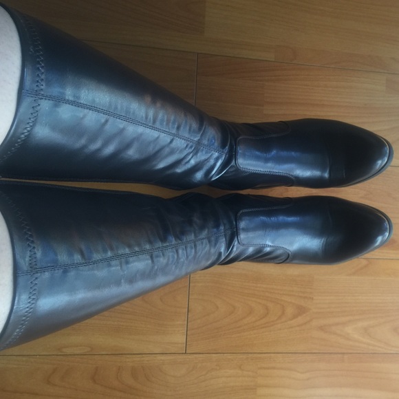 chocolate brown stretch zipper 2 1/2heel