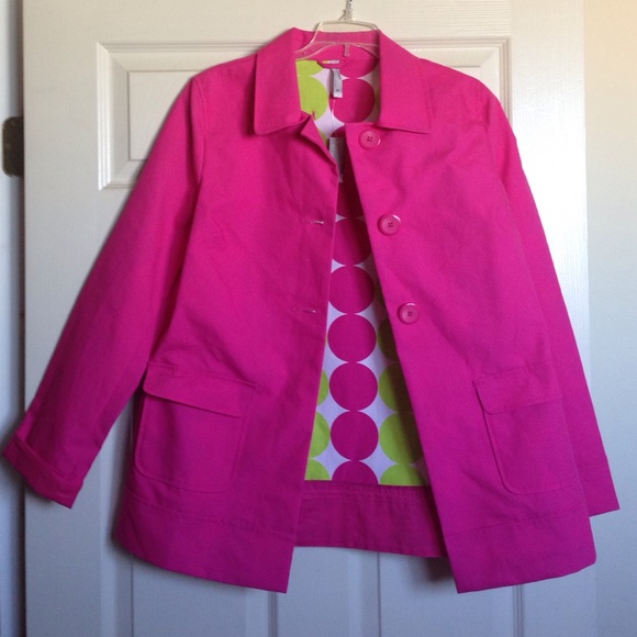 New Light Weight Rain Coat, Weekend price drop! - Picture 2 of 2