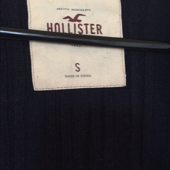 Navy blue sweater - Picture 3 of 3