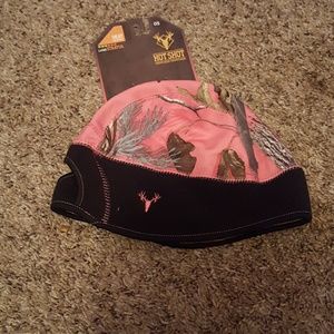 NWT Realtree women's pink hunting hat