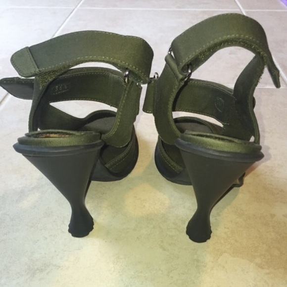 Prada Army Green Sandal Pump 36.5 6 1/2 - Picture 2 of 4
