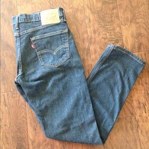 🚨SOLD🚨Men's Levi Jeans 511