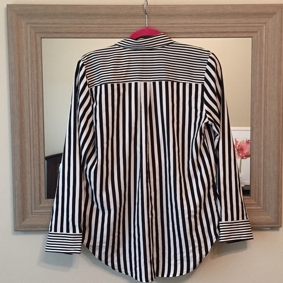 Striped Blouse - Picture 3 of 4