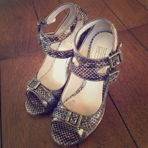 High heel shoes