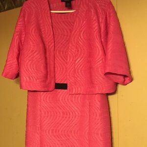 Pink two-piece dress. 20W. New