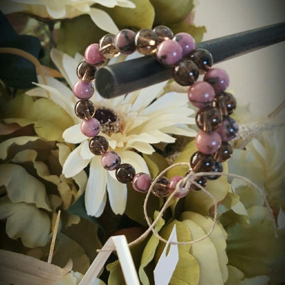 Memory wire bracelet