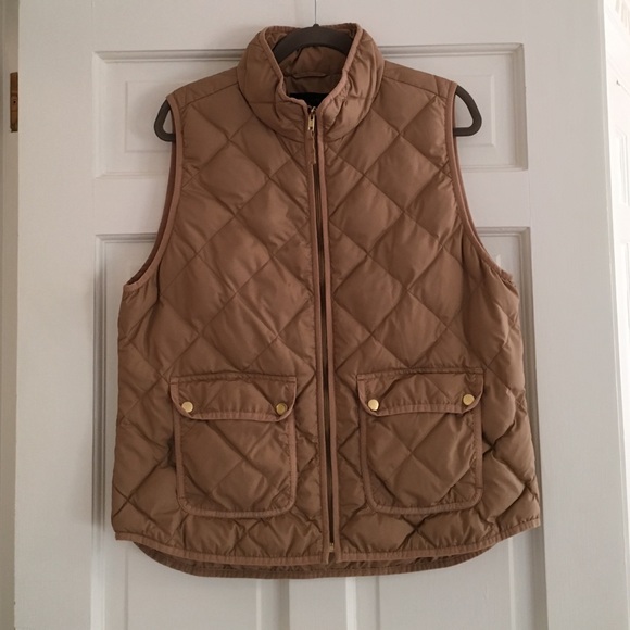 J. Crew Jackets & Blazers - J. Crew Excursion quilted vest