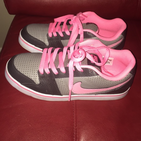 Nike shoes