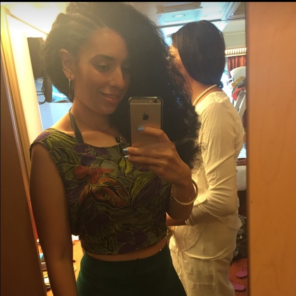 Meet your Posher, Brenda!💁🏻 - Picture 3 of 4