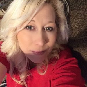 Meet your Posher, Sheri